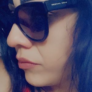 Meet your Posher, Rose